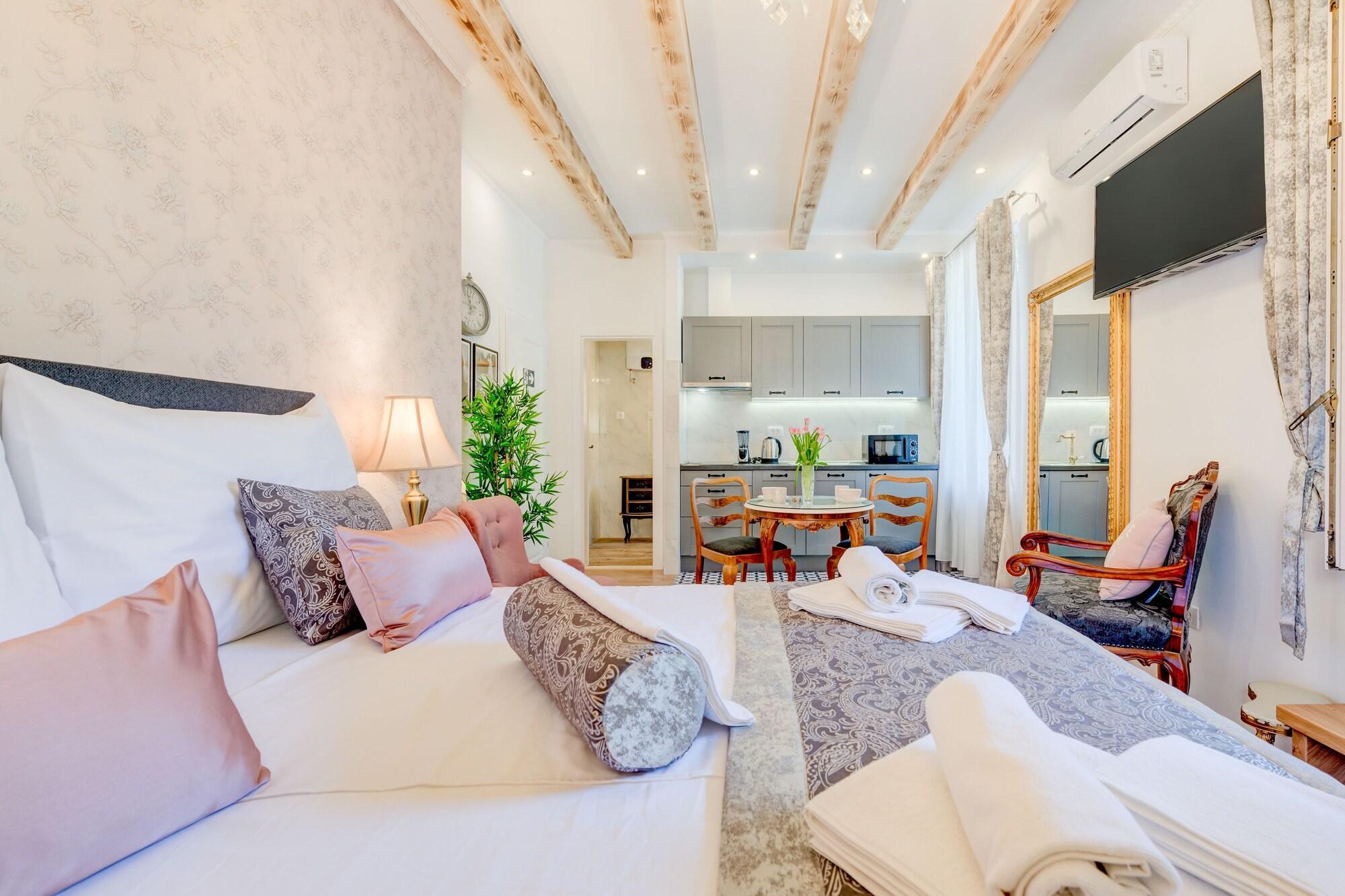 Le Monde Luxury Accommodation Split Eksteriør billede